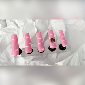 Pink sky’s press on nails